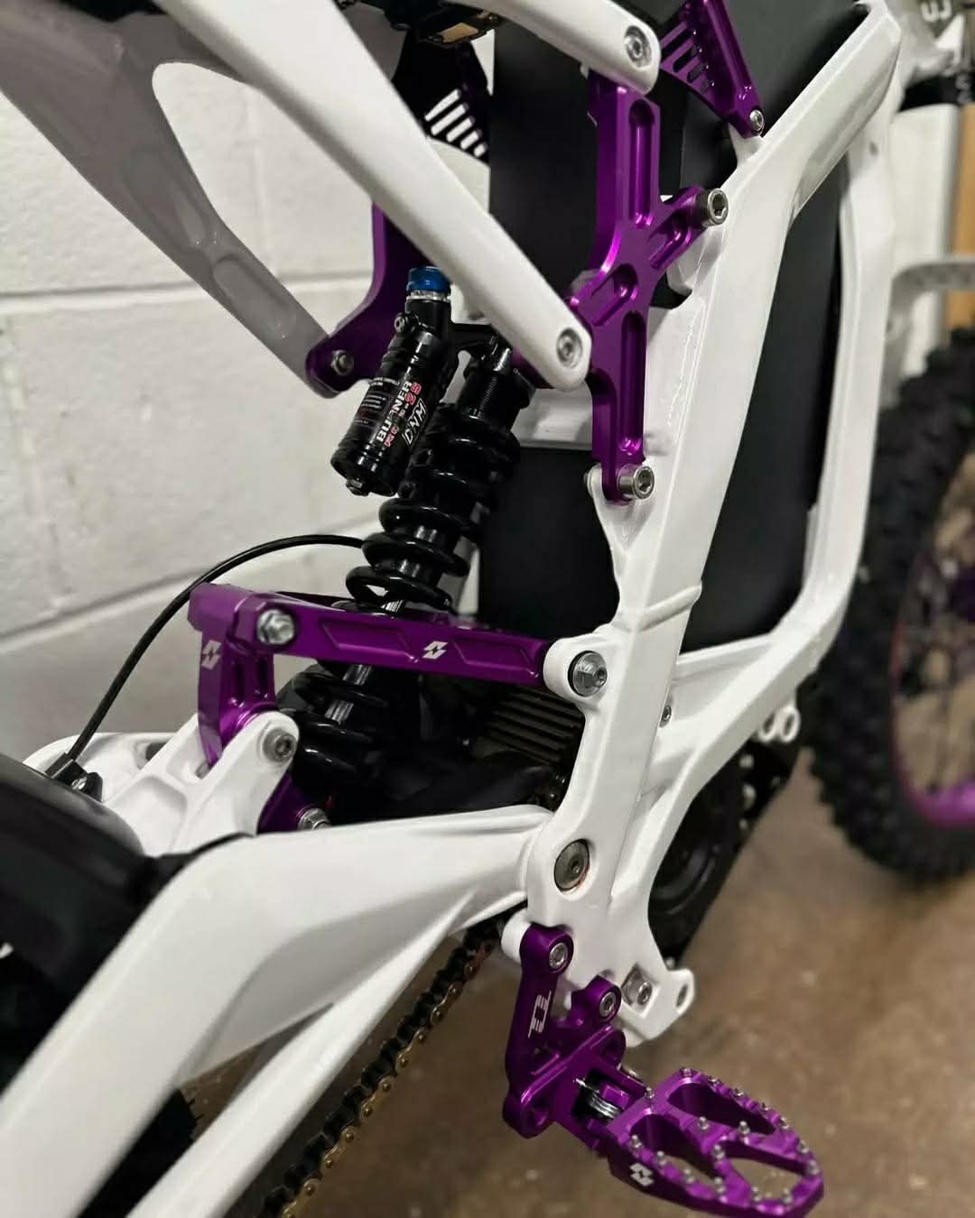 Surron LBX 2025