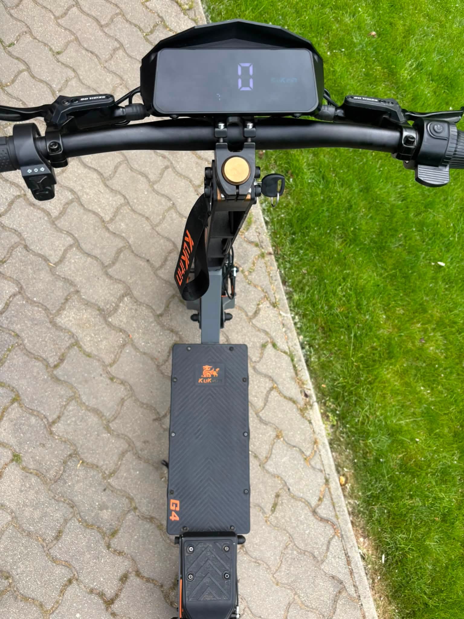 Kukirin G4
