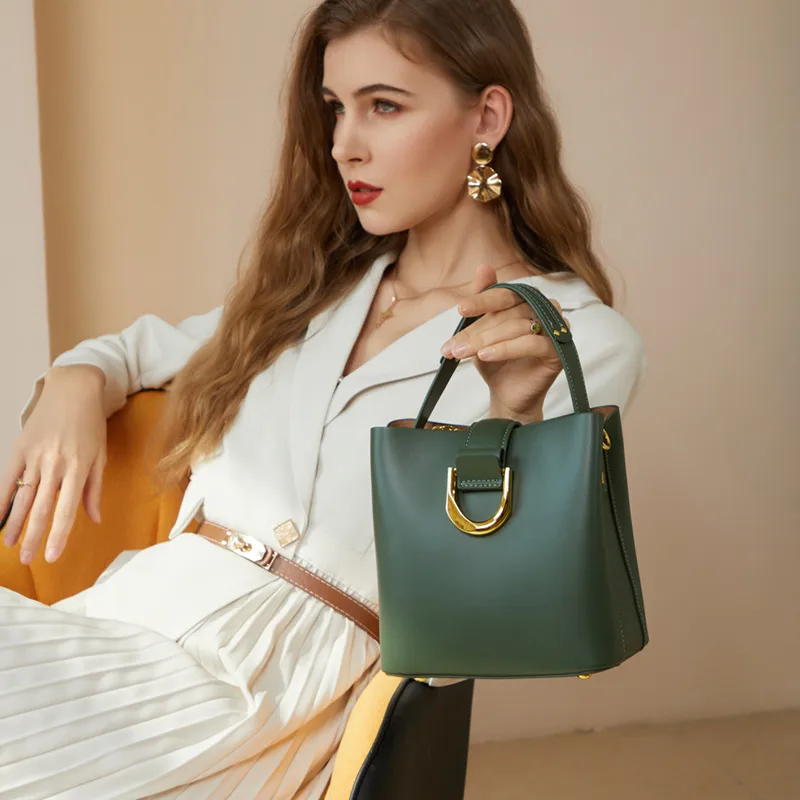 MAKOM BAGS- Trendy Bucket Bag