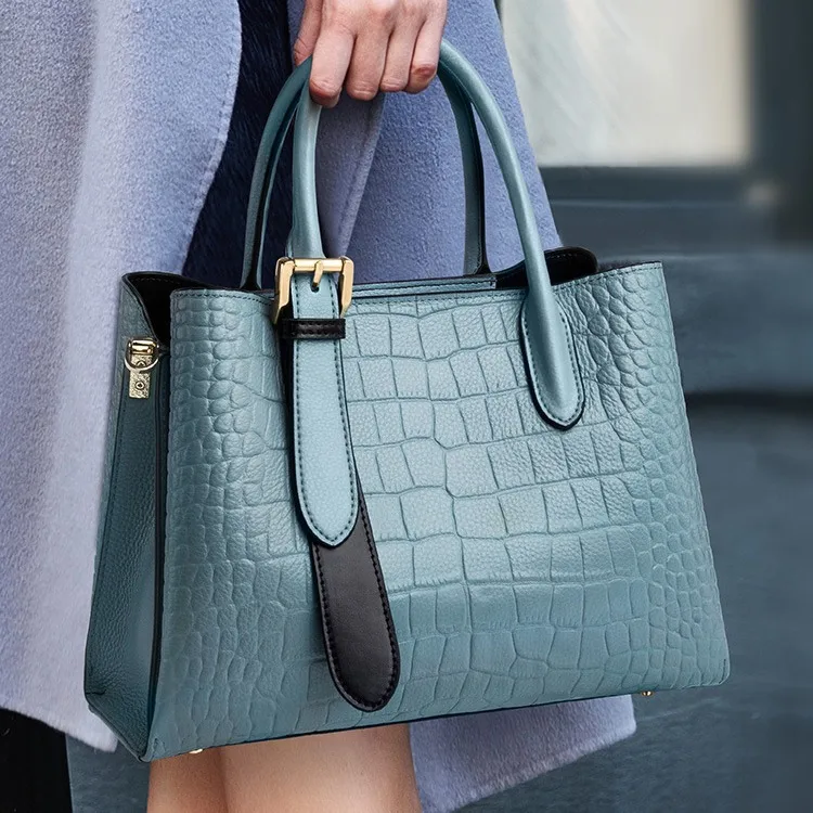 makom bags- Vintage Style Square Shape