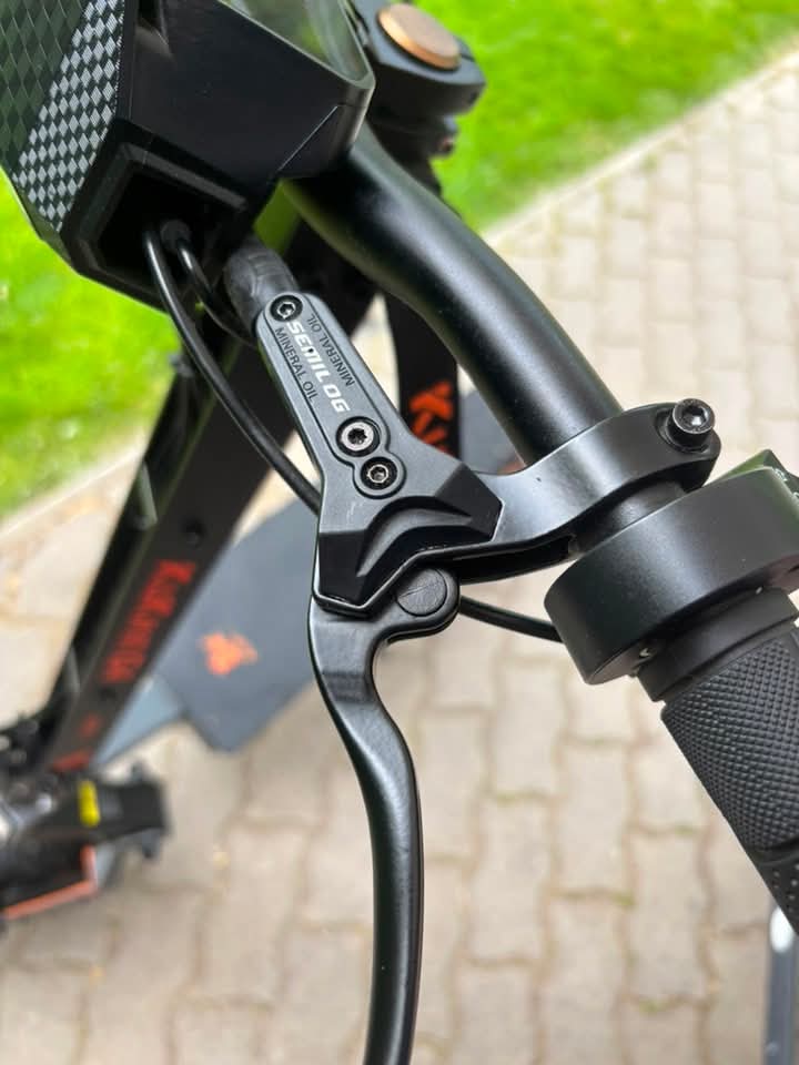 Kukirin G4