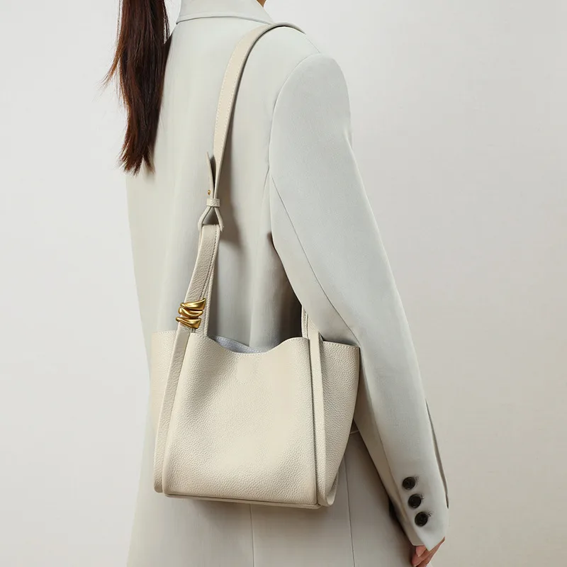 MAKOM BAGS- Basket Style Bag