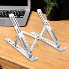 Laptop stand